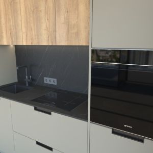BUCĂTĂRIE DE SERIE — COMPACT WOOD HOME